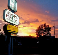 Winning Post Motor Inn - Holiday Sunshine Coast