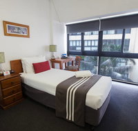 Y Hotel Hyde Park - Sunshine Coast Tourism