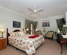 Armadale Cottage Bed And Breakfast - Holiday Sunshine Coast 3