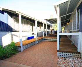 Blue Reef Backpackers - Sunshine Coast Tourism 0