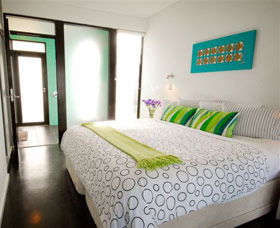 Esperance Island View Apartments - Sunshine Coast Tourism 1