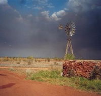 Giralia Outback Stay - Sunshine Coast Tourism