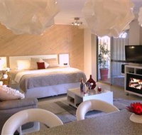Mumbles - Holiday Sunshine Coast