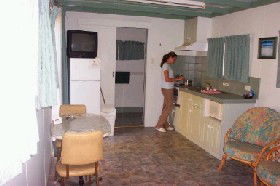 Acclaim Pine Grove Holiday Park - Sunshine Coast Tourism 3