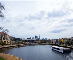 Regal Apartments - Sunshine Coast Tourism 3