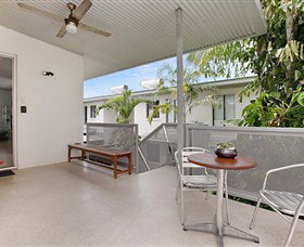 Beachside Tropical Retreat - Sunshine Coast Tourism 3