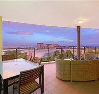 Darwin City Harbour Views - Sunshine Coast Tourism