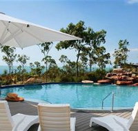 Dugong Beach Resort - Sunshine Coast Tourism