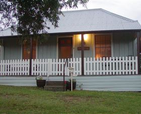 Tinonee Cottages - Sunshine Coast Tourism 0