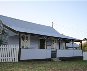 Tinonee Cottages - Sunshine Coast Tourism 3