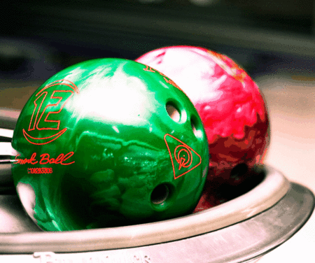 Caboolture Bowl & Mini Golf - Sunshine Coast Tourism 0