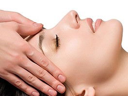 Yan Massage - Holiday Sunshine Coast 0