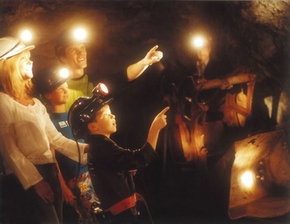 Central Deborah Gold Mine - Sunshine Coast Tourism 3