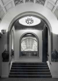 National Theatre - Holiday Sunshine Coast 3