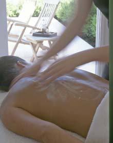 Lyall Hotel And Spa - Sunshine Coast Tourism 1