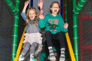 The Zone Family Entertainment Complex - Sunshine Coast Tourism 2