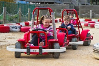 The Zone Family Entertainment Complex - Sunshine Coast Tourism 8