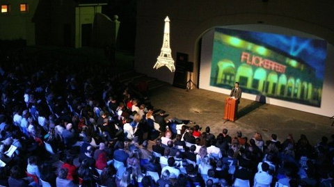 FlickerFest - Holiday Sunshine Coast 1