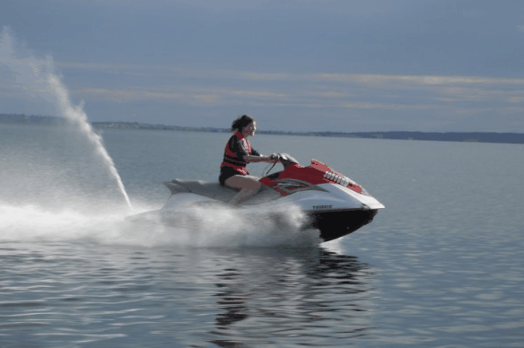 Aquavue Cafe Watersports - Holiday Sunshine Coast 2