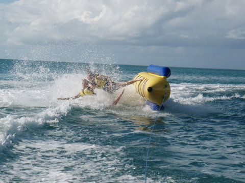 Aquavue Cafe Watersports - Holiday Sunshine Coast 9