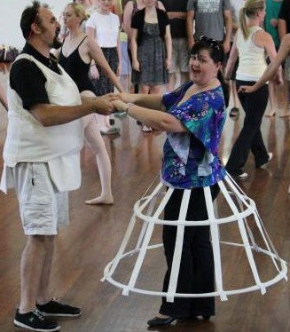 Savoyards - Holiday Sunshine Coast 0