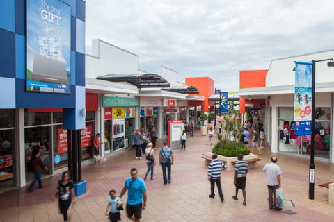 Harbour Town Adelaide - Sunshine Coast Tourism 2