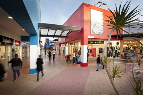 Harbour Town Adelaide - Sunshine Coast Tourism 3