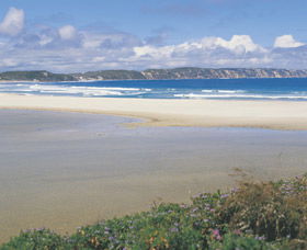 Wilson Inlet Heritage Walk Trail - Sunshine Coast Tourism 0