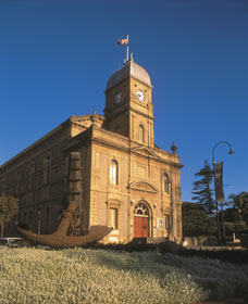 The Albany Town Hall - Holiday Sunshine Coast 0