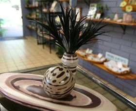 Zebra Rock Gallery And Coffee Shop - Holiday Sunshine Coast 0