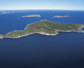 Woody Island Nature Reserve - Holiday Sunshine Coast 0