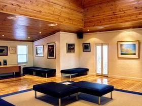 Pikes Wines - Holiday Sunshine Coast 0