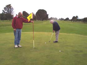 Kingston South East Golf Club - Holiday Sunshine Coast 0