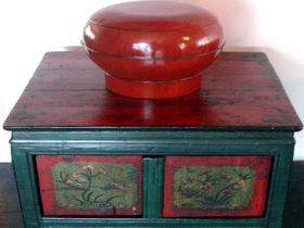 Dragonfly Antiques - Holiday Sunshine Coast 0