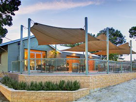 Partalunga Vineyard - Sunshine Coast Tourism 0