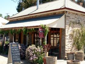 Reilly's Wines And Restaurant - Sunshine Coast Tourism 0
