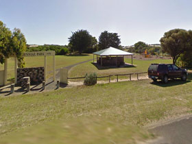 Centennial Park Beachport - Holiday Sunshine Coast 0