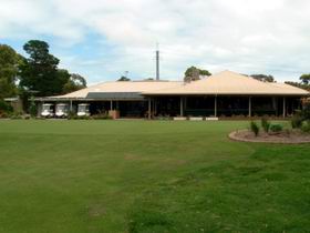 Thaxted Park Golf Club - Holiday Sunshine Coast 0