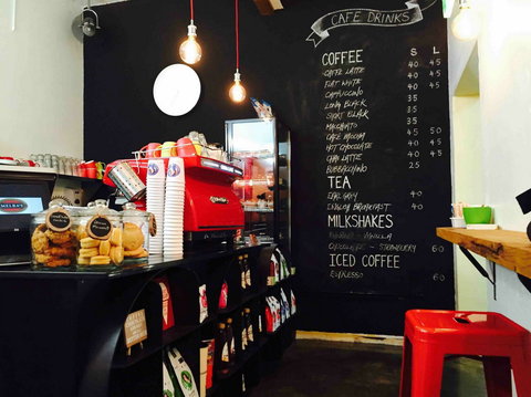 Melbas Chocolate & Confectionary - Holiday Sunshine Coast 1