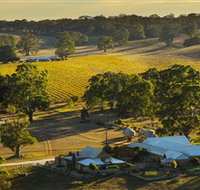 Hutton Vale and Farm Follies - Sunshine Coast Tourism