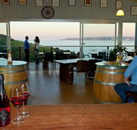 Dudley Cellar Door - Sunshine Coast Tourism