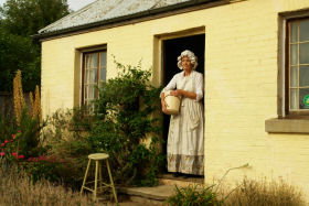Grannie Rhodes' Cottage - Turn The Key Of Time - Sunshine Coast Tourism 0