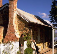 Blundells Cottage - Holiday Sunshine Coast