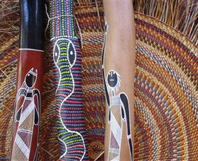 Didgeridoo Hut And Art Gallery - Holiday Sunshine Coast 0