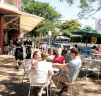 Stones Corner - Sunshine Coast Tourism