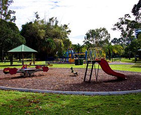 Cascade Gardens - Sunshine Coast Tourism 0