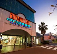 Runaway Bay Shopping Village