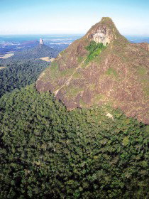 Mount Beerwah Track - Holiday Sunshine Coast 0