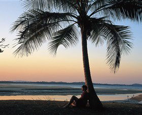 Town Beach - Sunshine Coast Tourism 0
