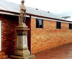 Westbrook War Memorial - Sunshine Coast Tourism 0